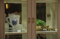 Витрина двухдверная Флетчер-W (Классика, массив дерева) купить в Москве